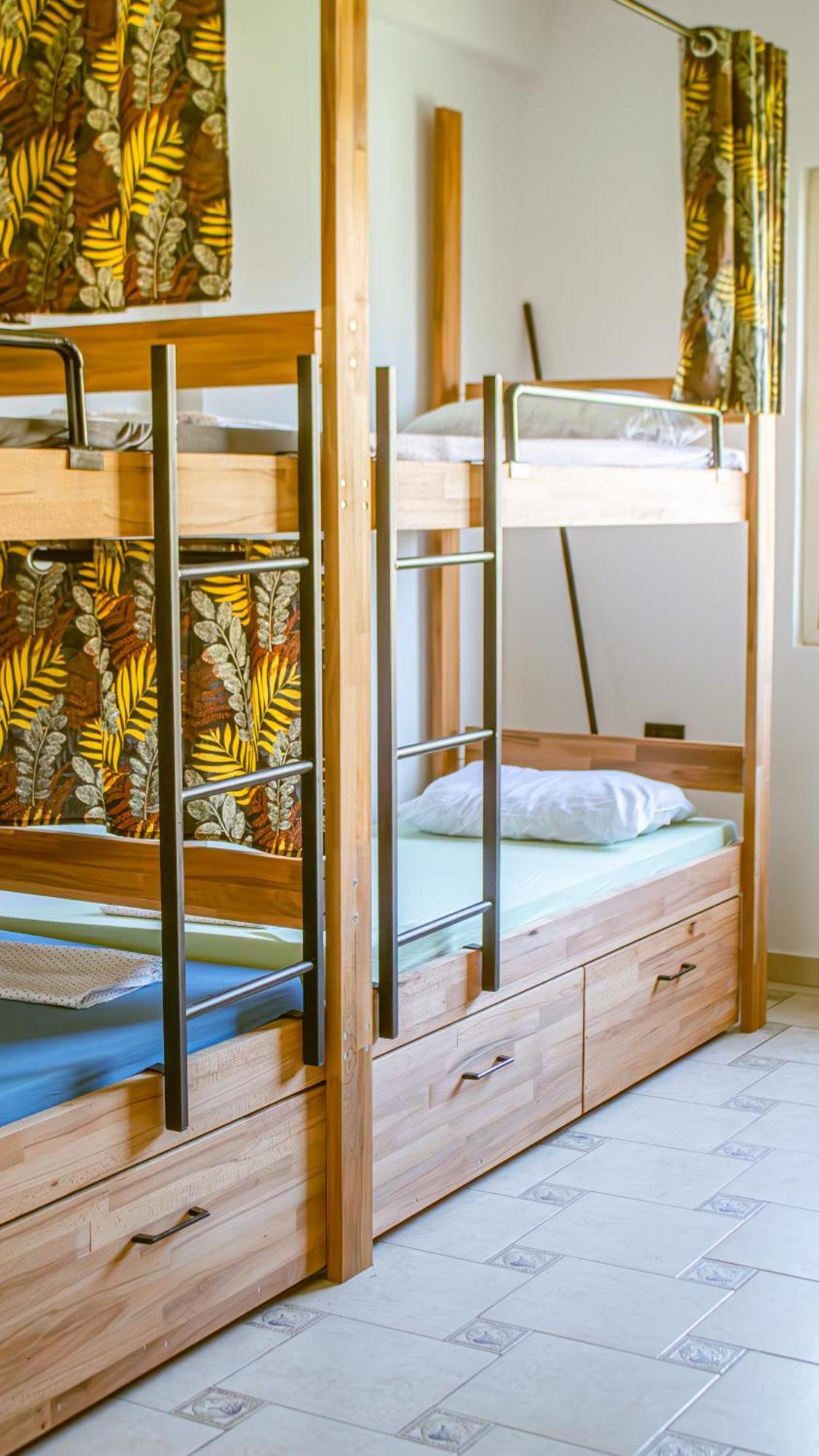 Hostel Albania Τίρανα Εξωτερικό φωτογραφία